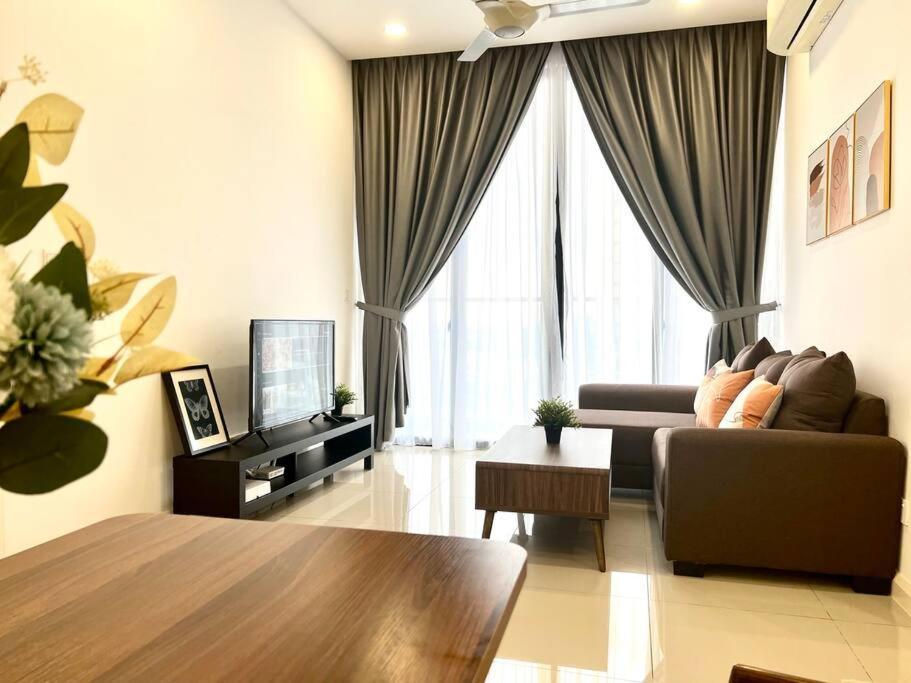 Walk To Legoland, D'Pristine Medini Apartment Nusajaya  Exterior photo